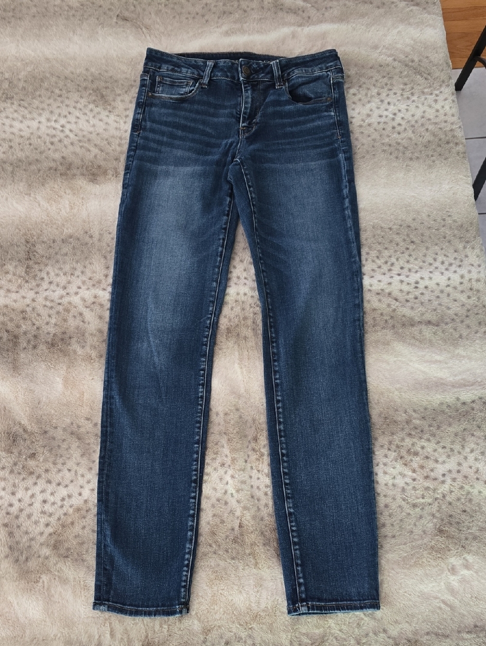 American Eagle Outfitters Women's Skinny Jeans in Dark Blue Wash - Sz 10 X-Long